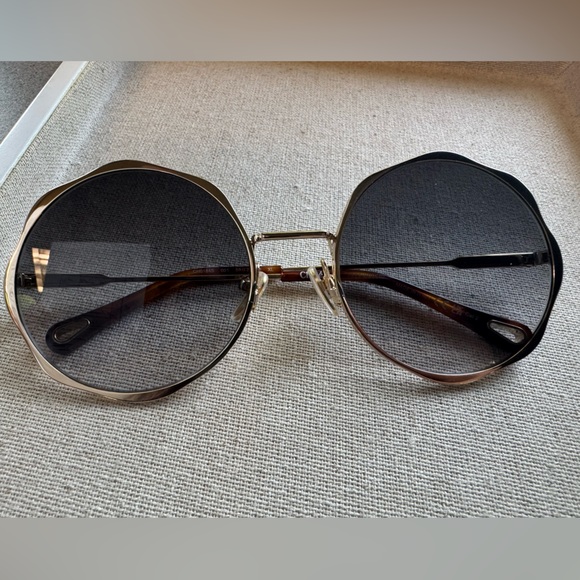 Chloe Gold Frame Sunglasses with Black Lenses - Picture 1 of 4